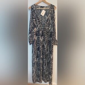 Olivaceous open sleeve deep V-neck dress